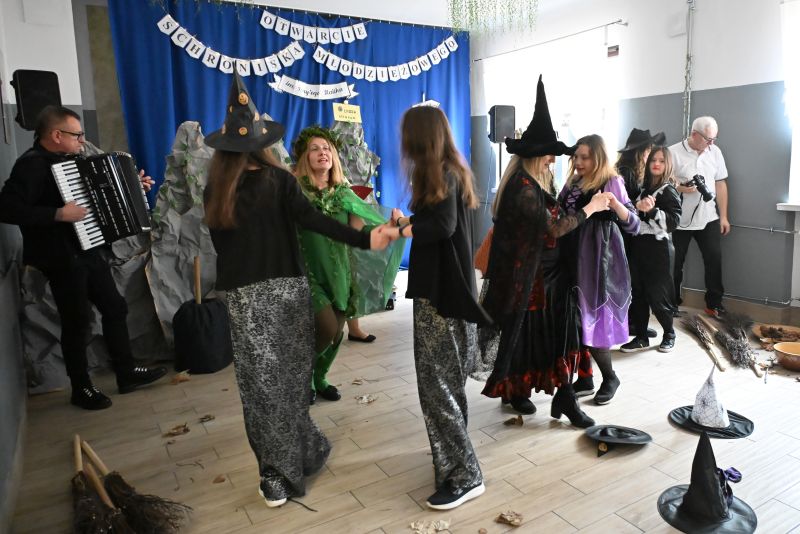 Otwarcie Szkolnego Schroniska Młodzieżowego im. Tony’ego Halika