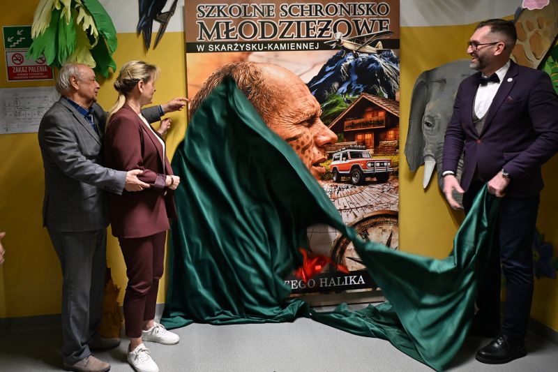 Otwarcie Szkolnego Schroniska Młodzieżowego im. Tony’ego Halika