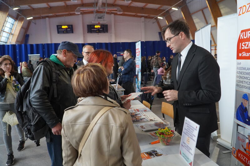 Powiatowe Targi Pracy w Skarżysku-Kamiennej