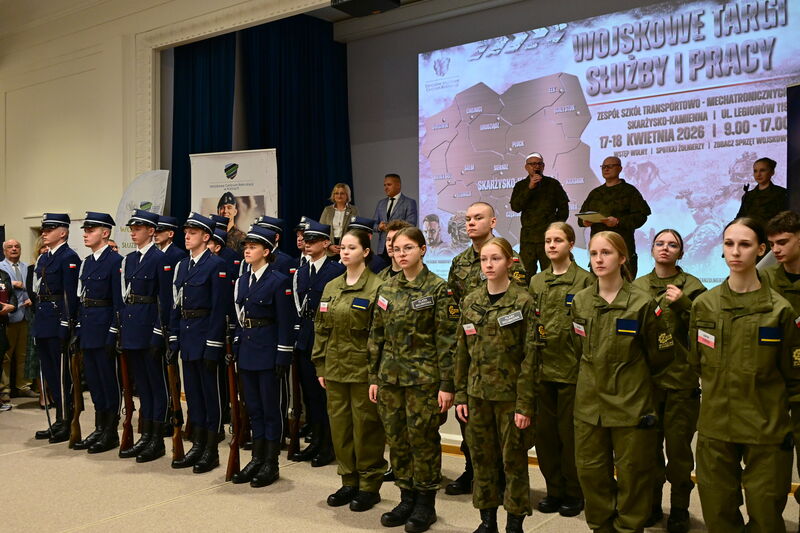 Wojskowe Targi Służby i Pracy w Skarżysku-Kamiennej