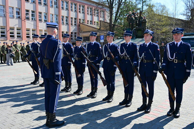 Wojskowe Targi Służby i Pracy w Skarżysku-Kamiennej