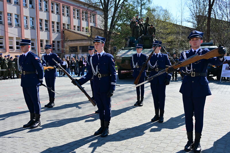 Wojskowe Targi Służby i Pracy w Skarżysku-Kamiennej