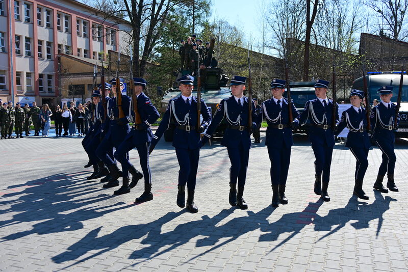 Wojskowe Targi Służby i Pracy w Skarżysku-Kamiennej