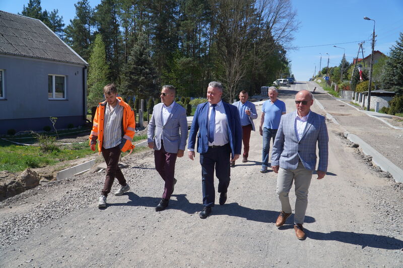 Znaczący postęp prace na drodze Majków–Michałów