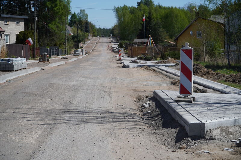 Znaczący postęp prace na drodze Majków–Michałów