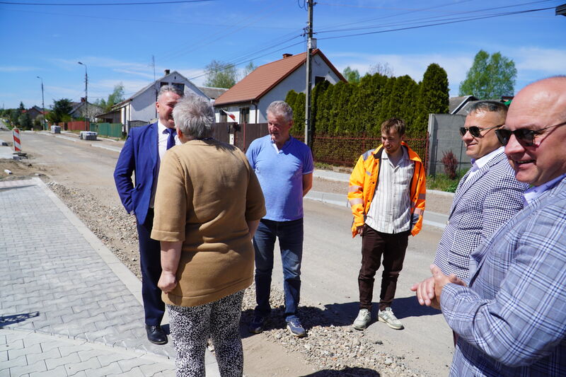 Znaczący postęp prace na drodze Majków–Michałów