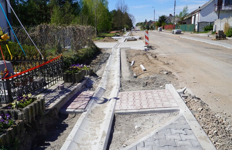 Znaczący postęp prace na drodze Majków–Michałów