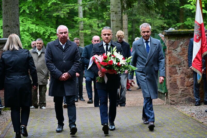 83. Rocznica Powstania Wojennego Cmentarza Partyzanckiego Żołnierzy Armii Krajowej