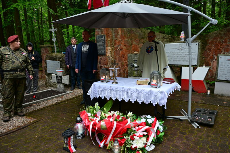 83. Rocznica Powstania Wojennego Cmentarza Partyzanckiego Żołnierzy AK