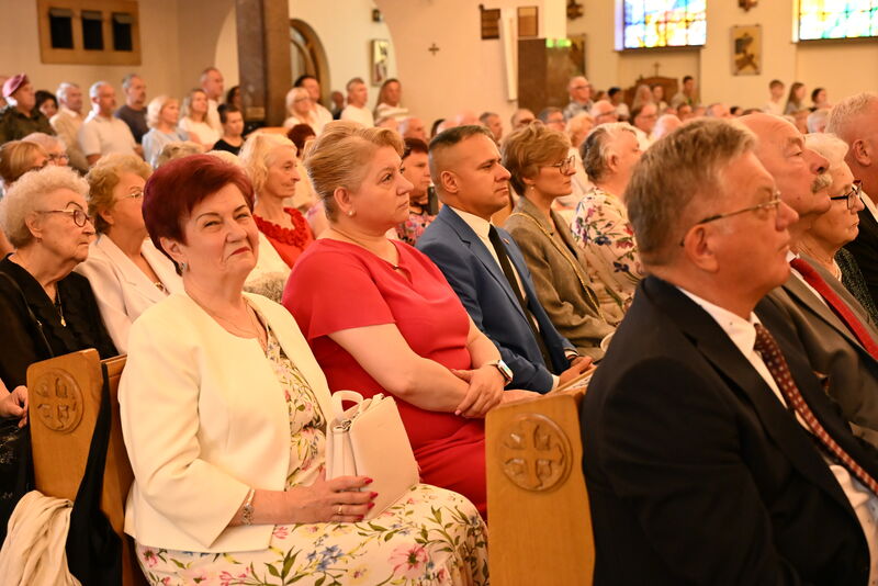 Potrojny Jubileusz Ksiedza Pralata Jerzego Karbownika