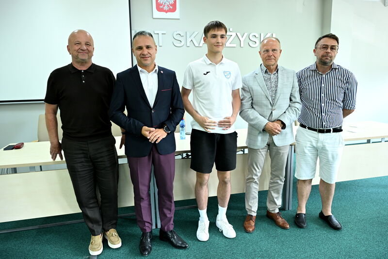 stypendia dla mlodych sportowcow