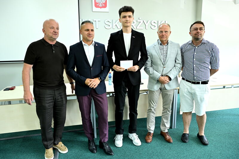 stypendia dla mlodych sportowcow