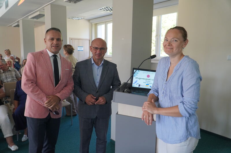 Seniorzy ze Skarżyska-Kamiennej zakończyli cykl warsztatów o długowieczności