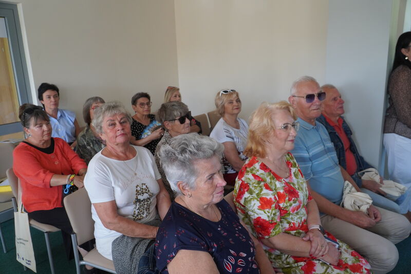 Seniorzy ze Skarżyska-Kamiennej zakończyli cykl warsztatów o długowieczności