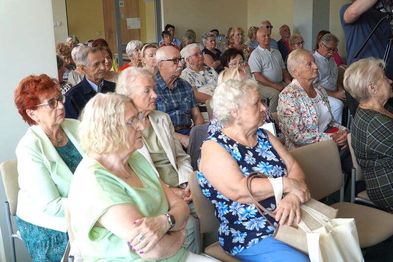 Seniorzy ze Skarżyska-Kamiennej zakończyli cykl warsztatów o długowieczności