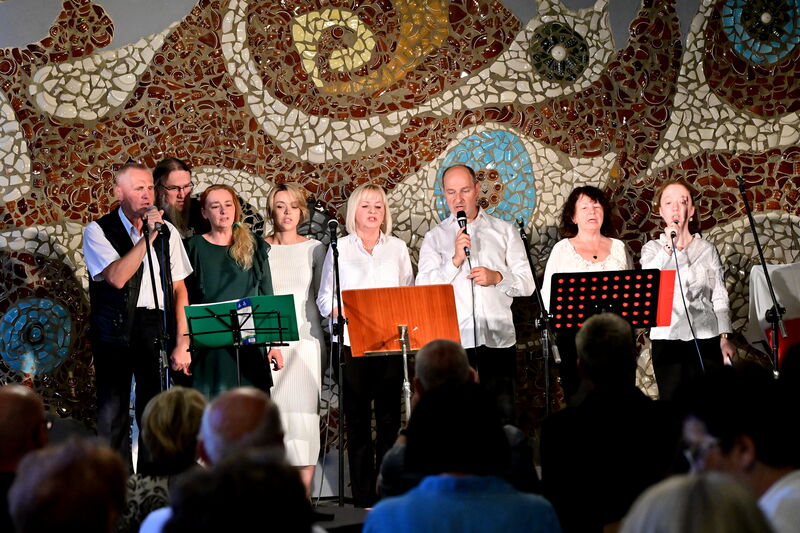 koncert „Warszawa walczy słowem i piosenką”