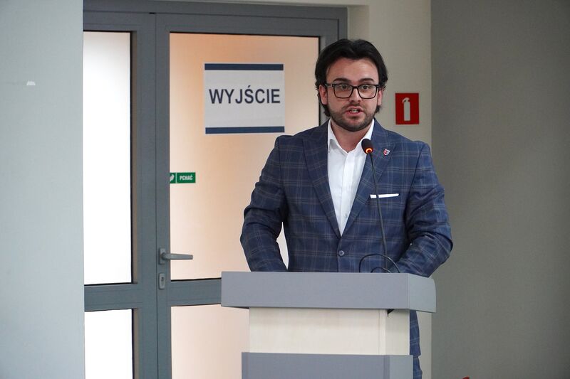 radny B. Młynarczyk