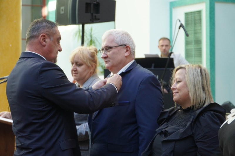 Dzień Edukacji Narodowej w Skarżysku - wręczenie odznaczeń