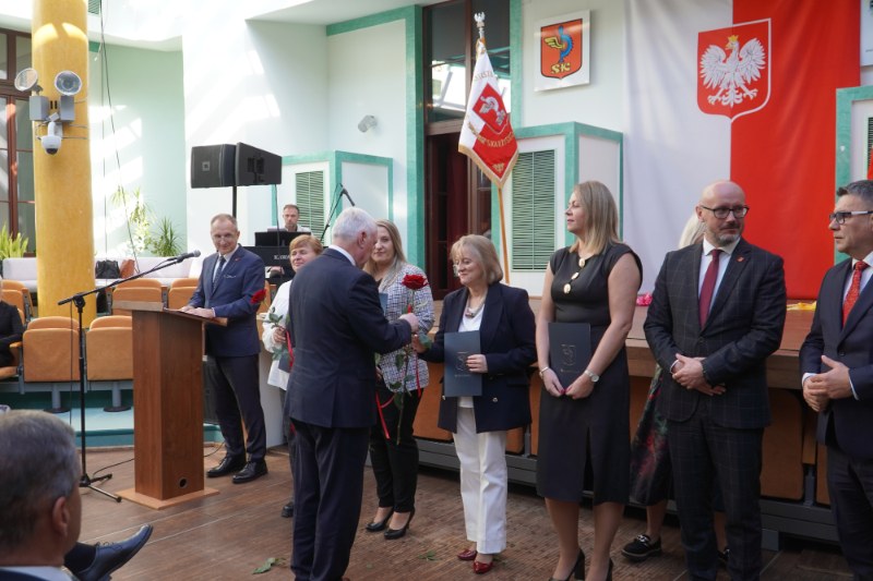 Dzień Edukacji Narodowej w Skarżysku - nagrody Prezydenta