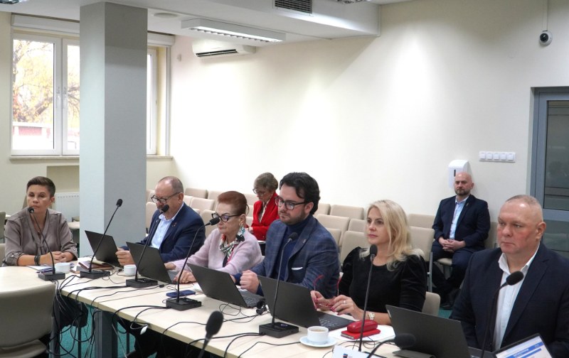 XXX sesja rady powiatu skarżyskiego - radni